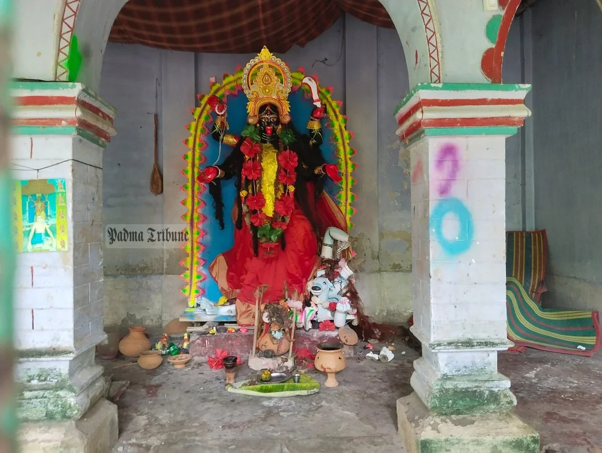 দুই দিনের ব্যবধানে মধুখালীতে আবার মন্দিরের প্রতিমা ভাঙচুর