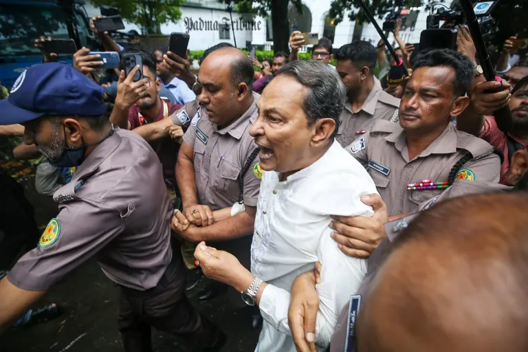 যেসব অপরাধে দণ্ডিত হলেন ইনু